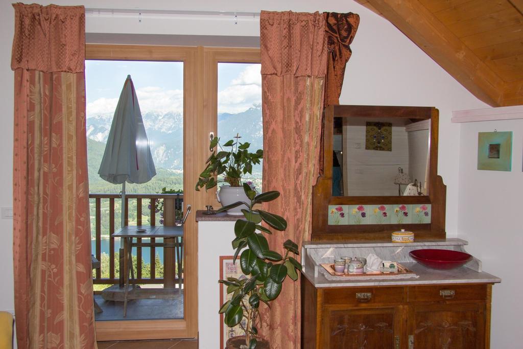 B&B Alba Sul Lago Перджине Валсугана Стая снимка